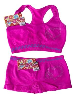 Femina Girls Bright Pink Seamless Heart-Rhineatone Accent Undergarment Set S 4-7